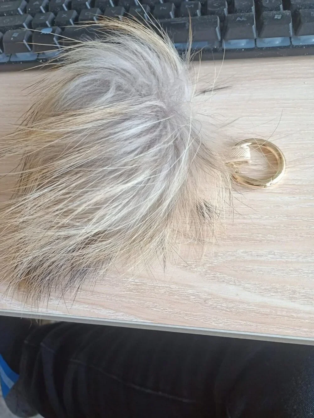 Large Fluffy Pom Pom Keychain - Soft Puffy Ball Bag Charm for Car & Purse